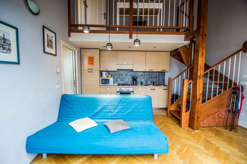 Ruterra Red Roofs View With Garage Apartamento Praga Exterior foto
